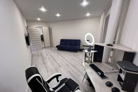 2-к. квартира, 70,2 м², 5/9 эт.